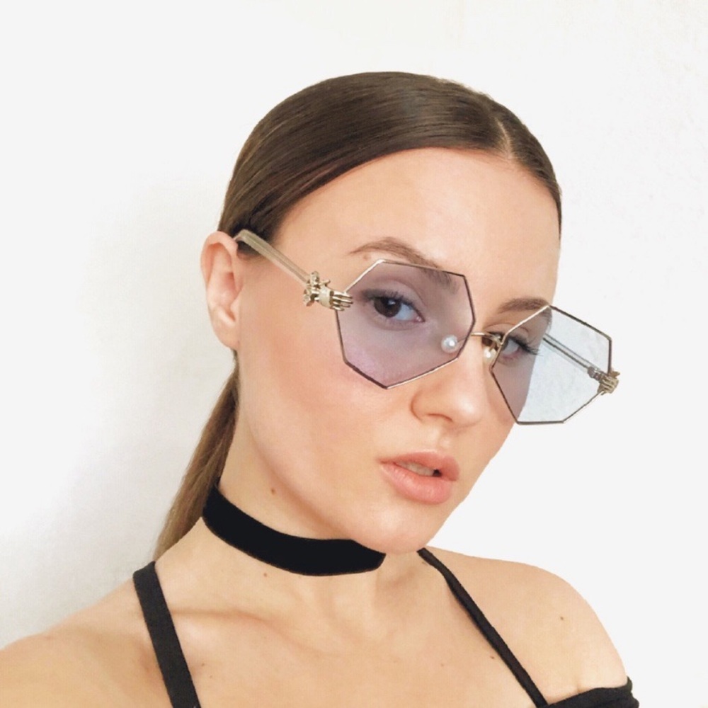 Yellow Oversized Sunglasses with Pearls Nose Pads - Picture 5 of 6